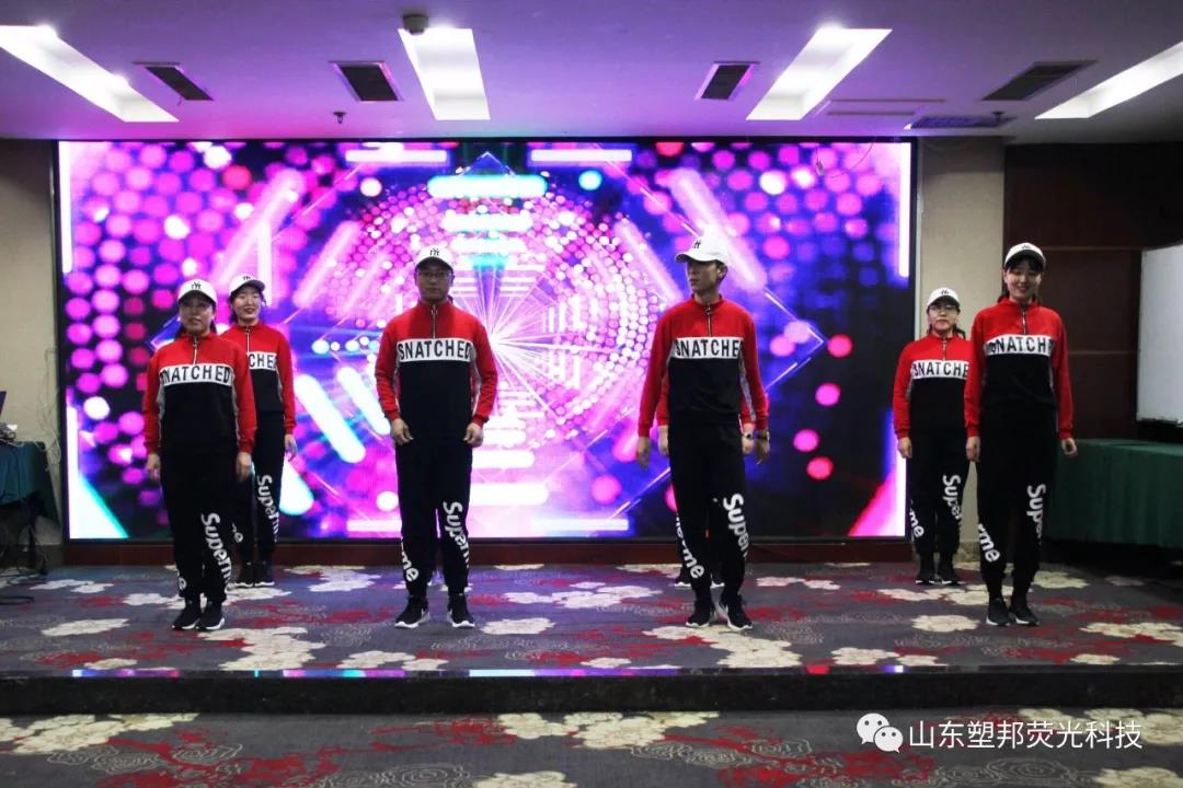 1578964080837914.jpg 曳步舞.jpg