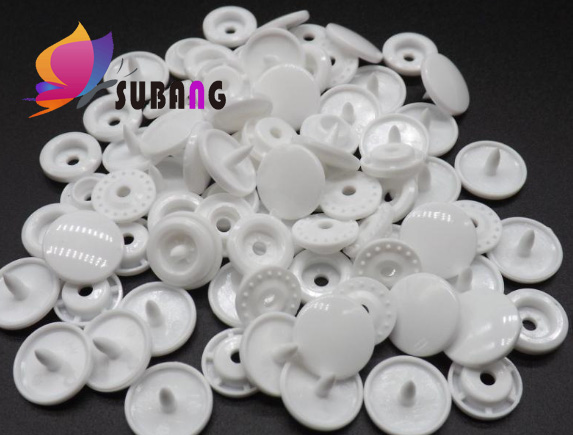 樹脂塑料泛黃，用樹脂增白劑可以嗎